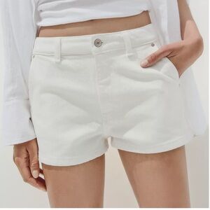 Zara White Denim Shorts NWT Size 6
